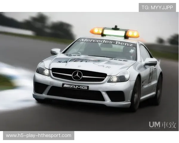 一级方程式赛事中利用安全车时段动态调整进站策略